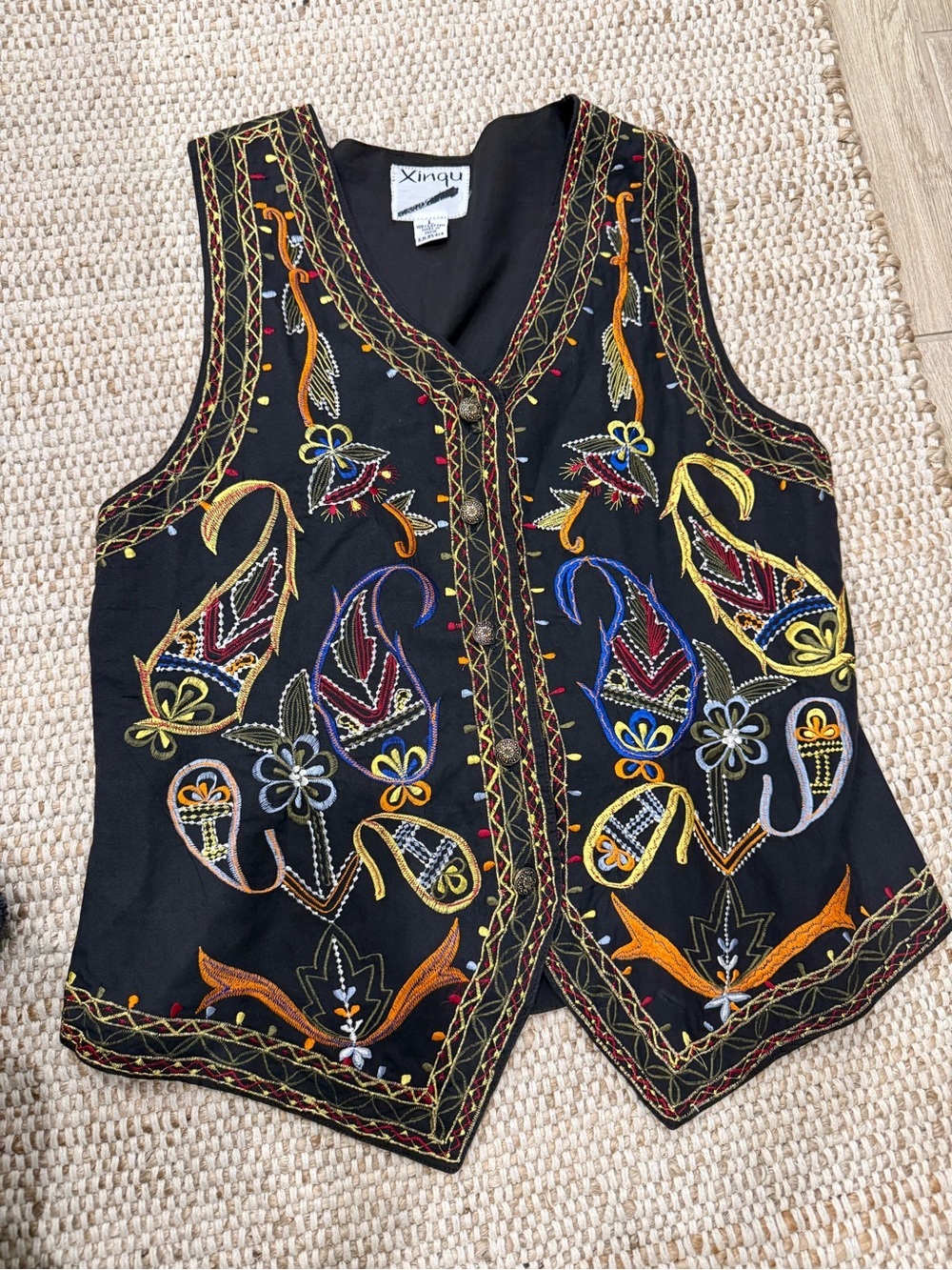 Vintage Xinqu embroidered paisley vest